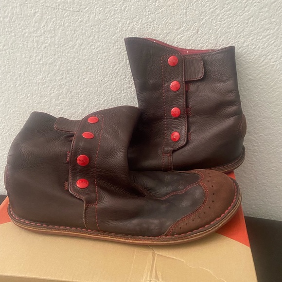 Camper Beetle Booties 🥾Size 41 - Picture 2 of 4